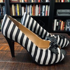 Beacon Black-and-White Striped Heels (11W)